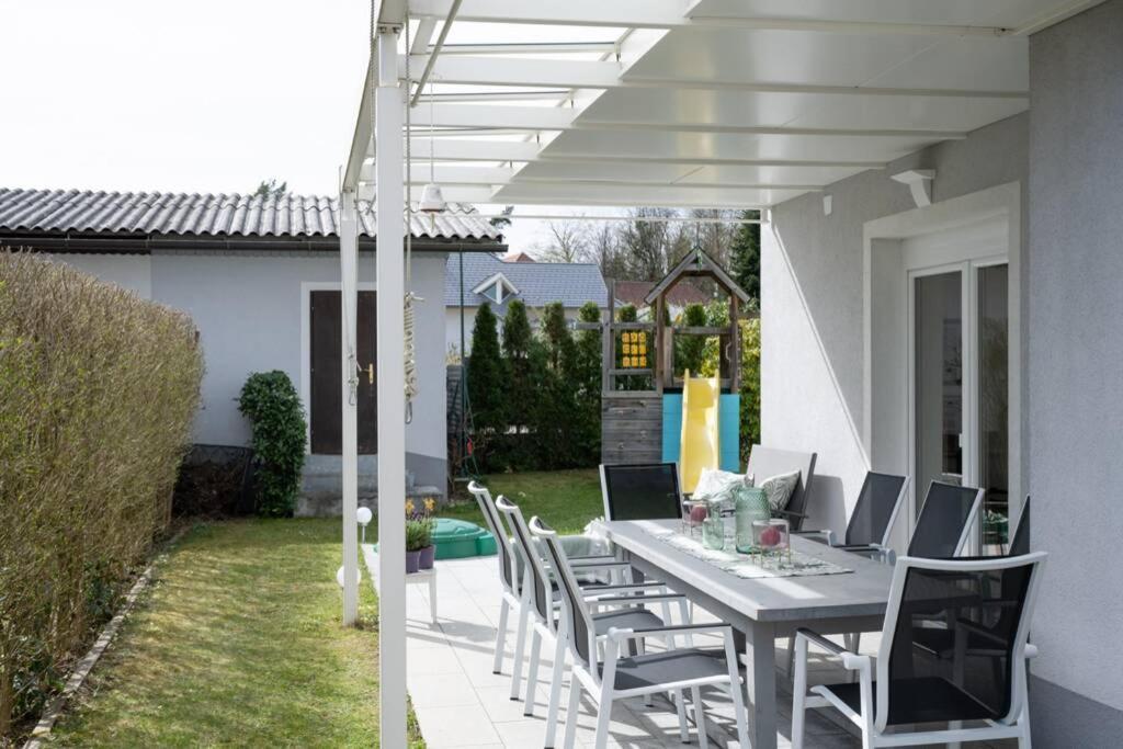 Schoenes Ferienhaus Mit Garten Pörtschach am Wörthersee Eksteriør billede