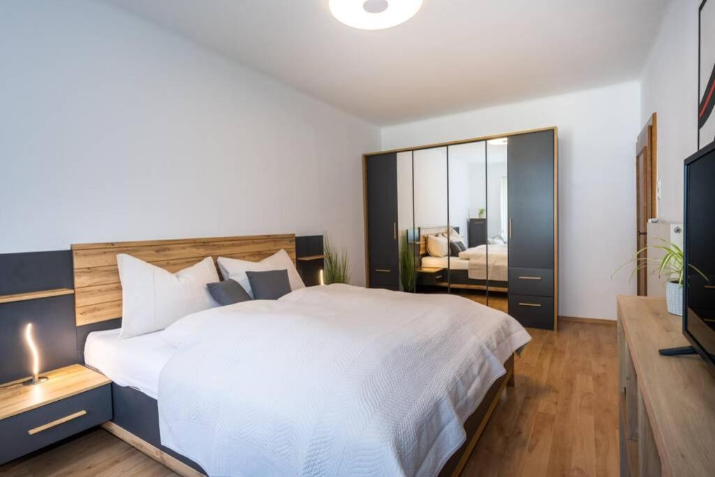 Schoenes Ferienhaus Mit Garten Pörtschach am Wörthersee Eksteriør billede